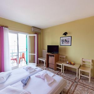 Zimmer mit zwei Einzelbetten